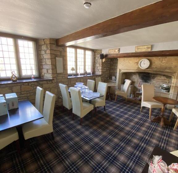 호스텔 The Fleur De Lis