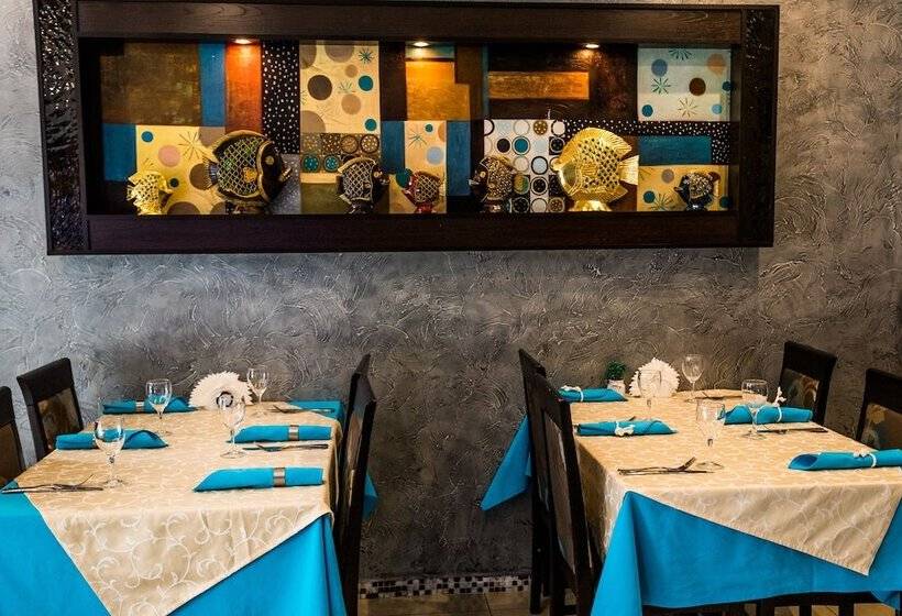 فندق فئة نجمة واحدة Art