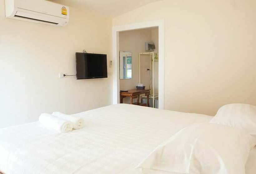 ホテル Baan Maesot Plus