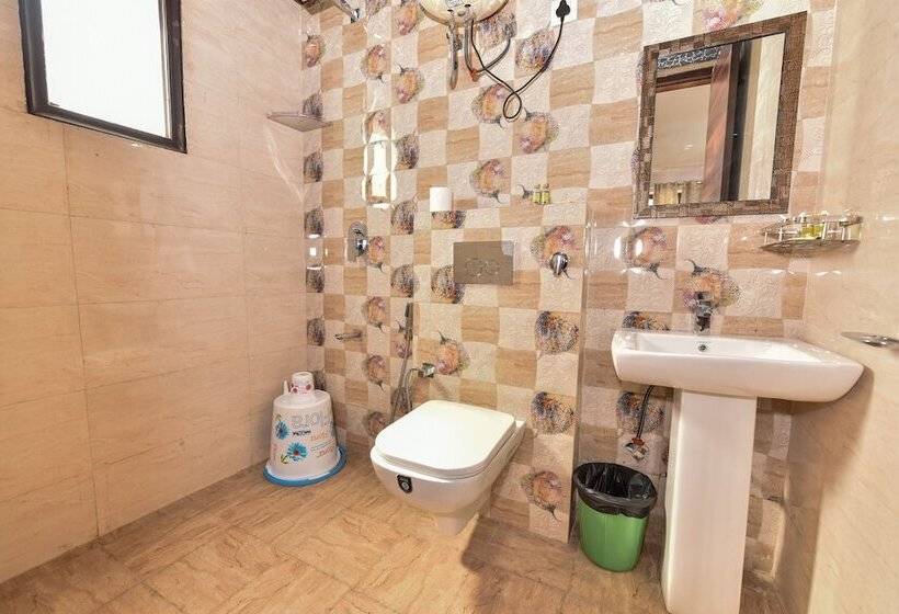 בית מלון כפרי Blue Saffron