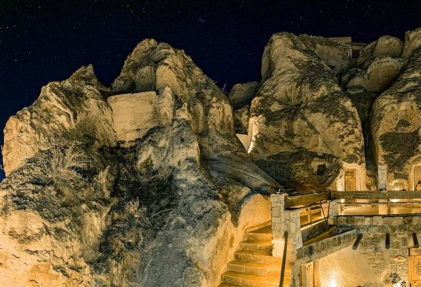 酒店 Cappadocia Ennar Cave Swimming Pool Hot & Spa