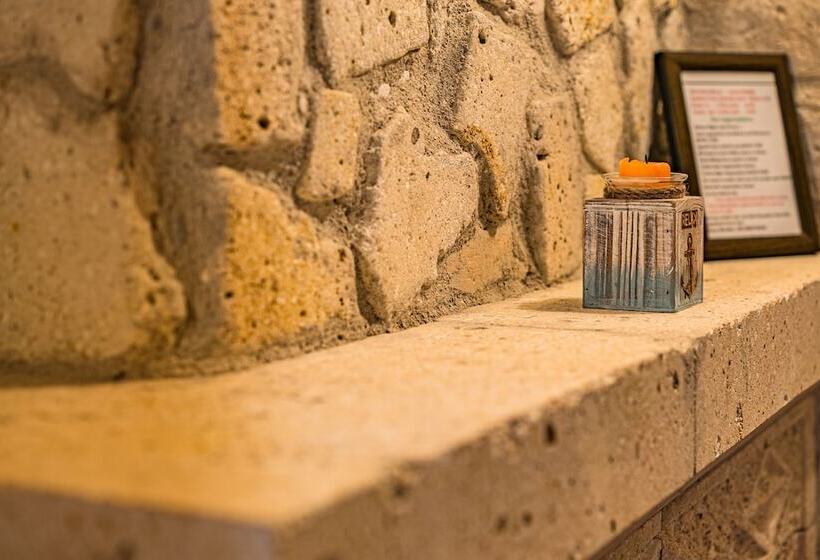 酒店 Cappadocia Ennar Cave Swimming Pool Hot & Spa