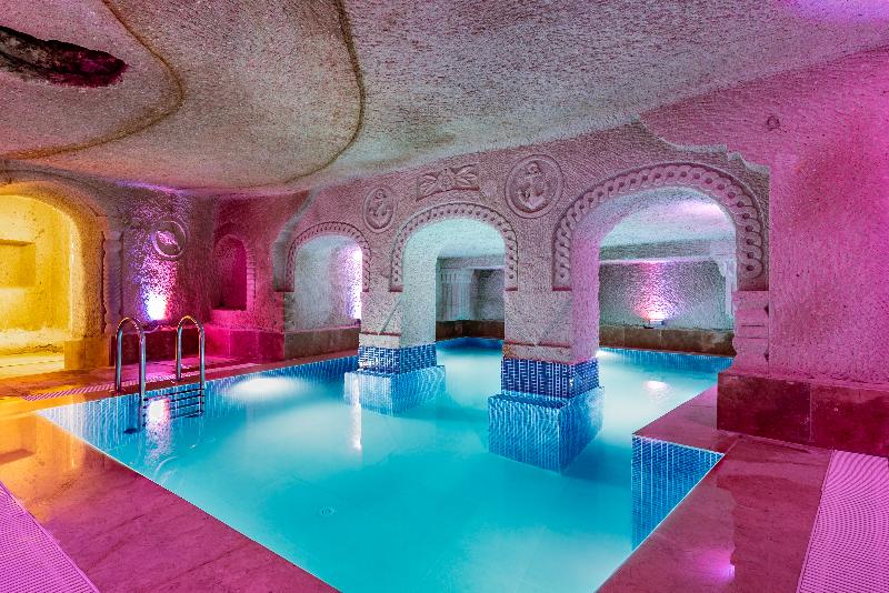 酒店 Cappadocia Ennar Cave Swimming Pool Hot & Spa