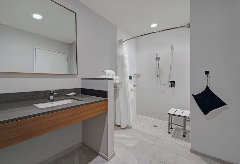 فندق Fairfield Inn & Suites By Marriott Milwaukee Brookfield