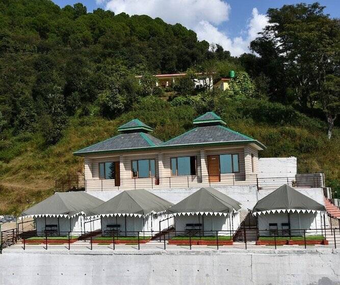 Отель Flyers Paradise