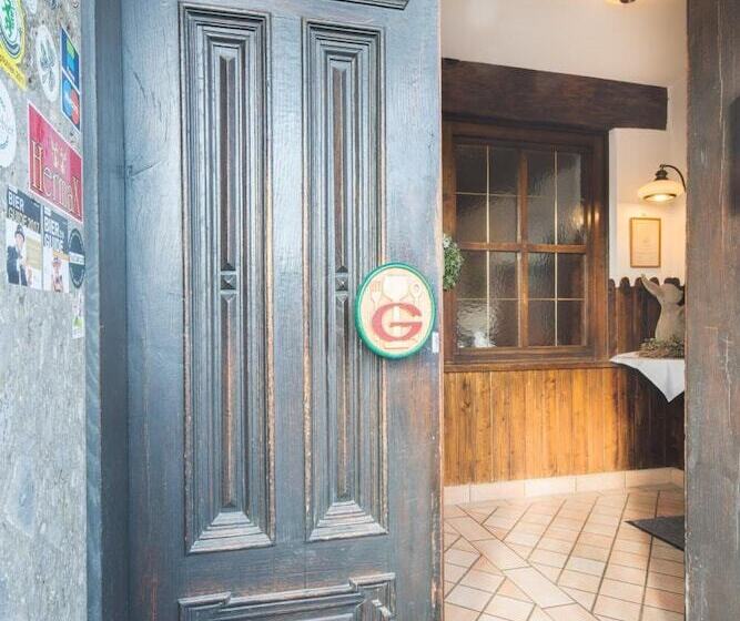 ホテル Gasthof Gruber