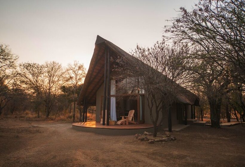 ホテル Nkala Safari Lodge