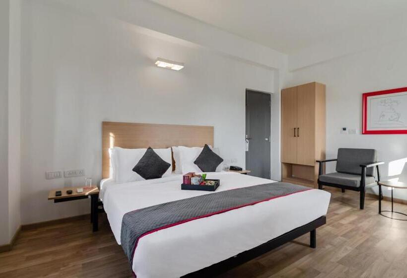 בית מלון כפרי Townhouse Ramamurthy Nagar Near Baiyappanahalli Metro Station