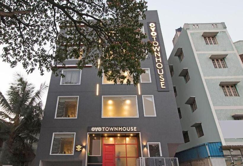 בית מלון כפרי Townhouse Ramamurthy Nagar Near Baiyappanahalli Metro Station
