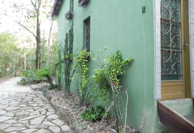 酒店 Pousada éden