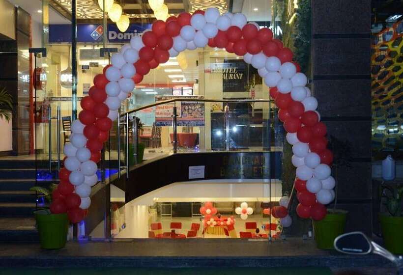 ホテル Royal Mjs Pinjore