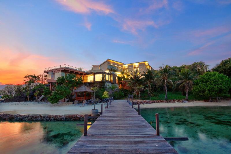 فندق Royal Ocean Resort Karimunjawa