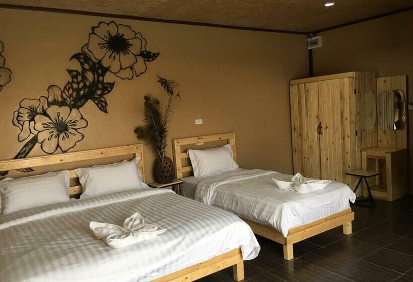 فندق Suannamphukradueng &suansook Resort