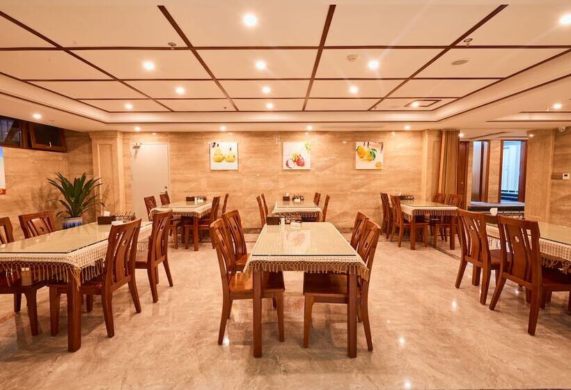 هتل Xishuangbana Yunshangpin