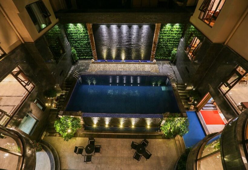 هتل Xishuangbana Yunshangpin