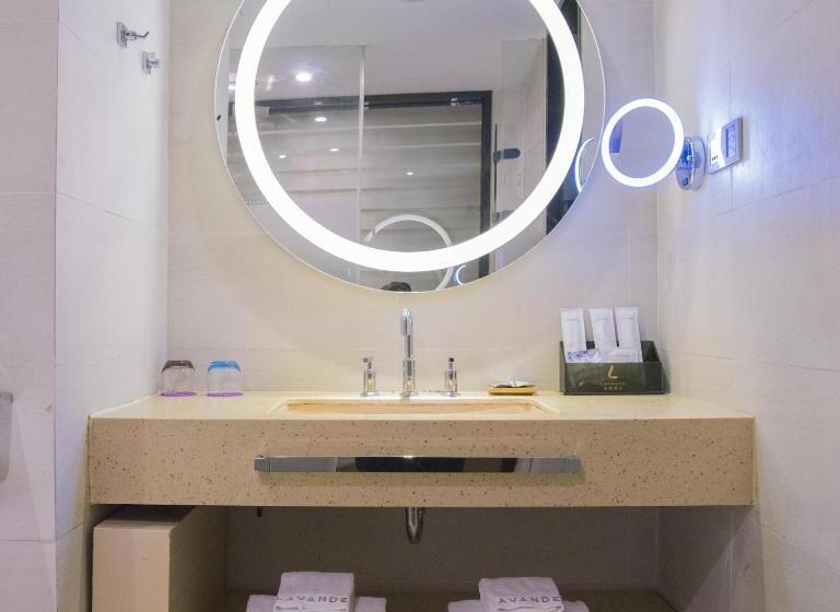 Lavande Hotel Xiantao Xintiandi International Plaza