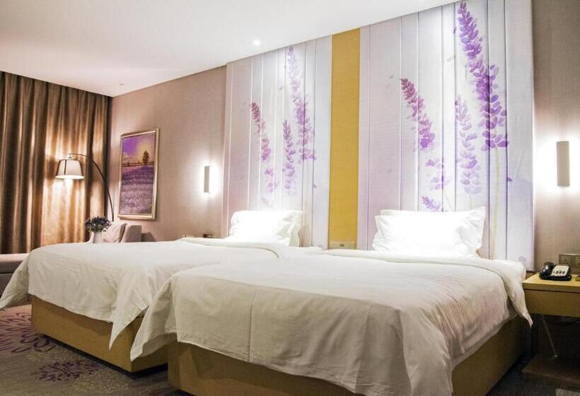 Lavande Hotel Xiantao Xintiandi International Plaza