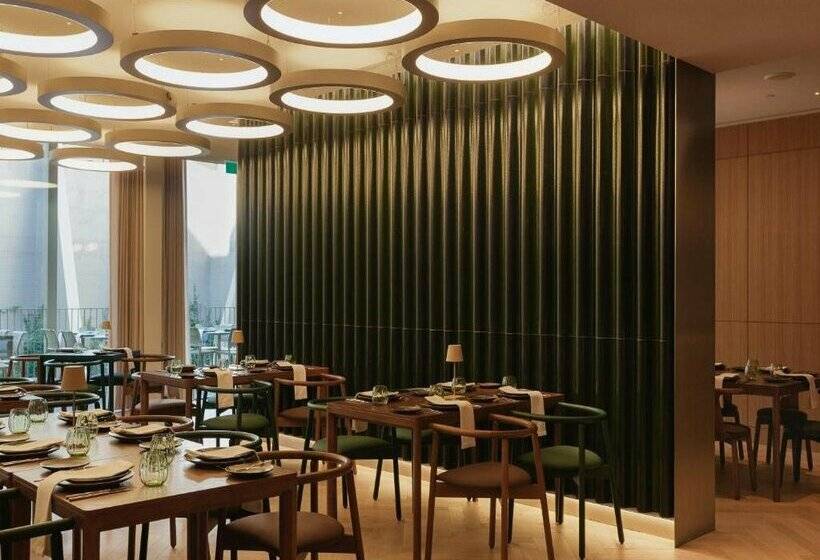 Lumen Hotel & The Lisbon Light Show