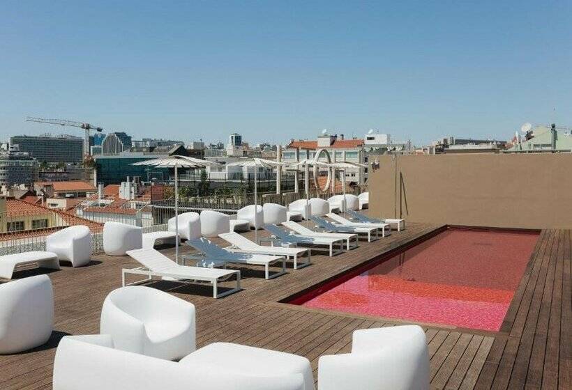 Lumen Hotel & The Lisbon Light Show