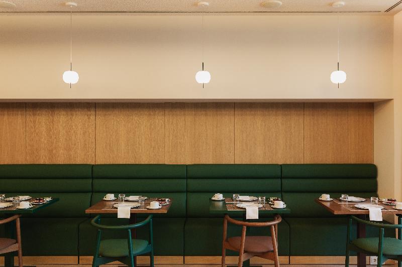 Lumen Hotel & The Lisbon Light Show