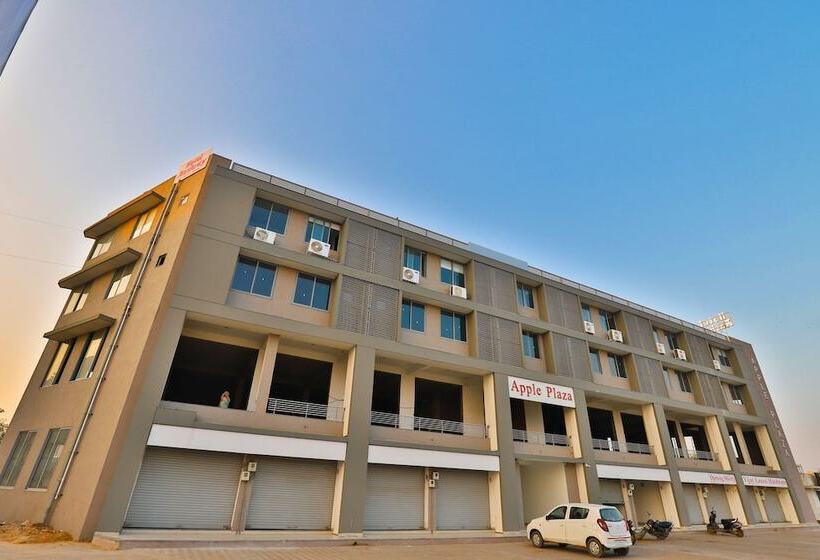 Oyo 26578 Hotel Aashray