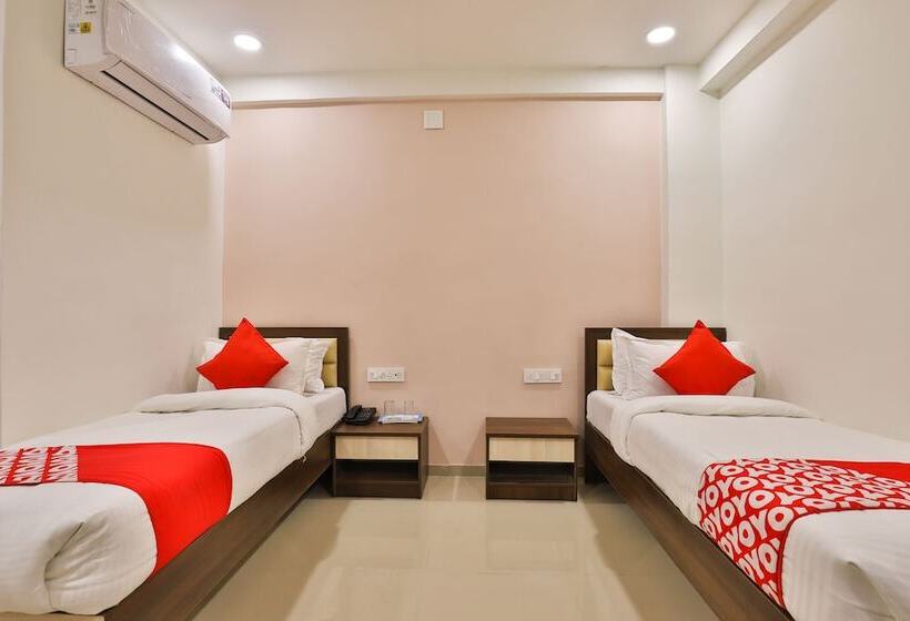 Oyo 26578 Hotel Aashray