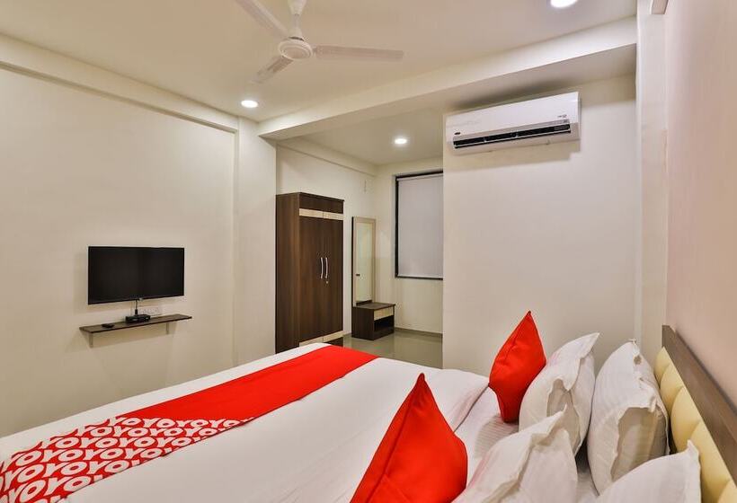 Oyo 26578 Hotel Aashray