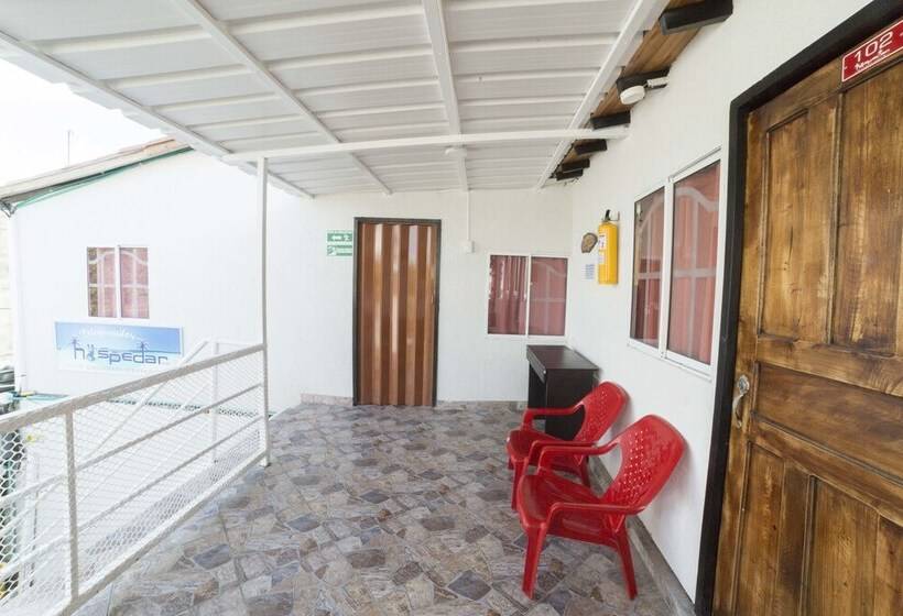 פנסיון Alojamiento Turístico Keniant S