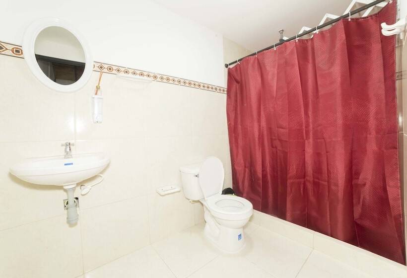 פנסיון Alojamiento Turístico Keniant S