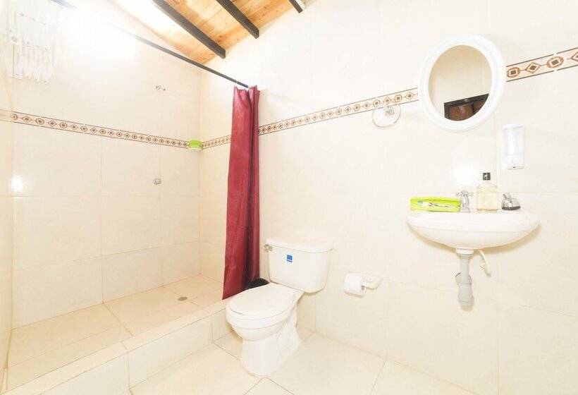 פנסיון Alojamiento Turístico Keniant S