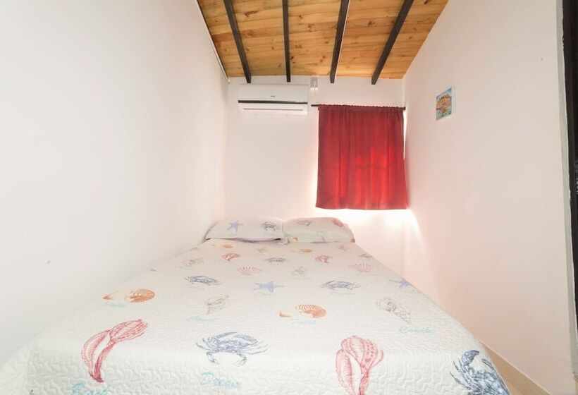 פנסיון Alojamiento Turístico Keniant S