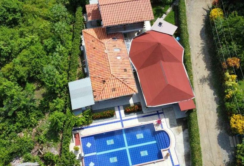 펜션 Hostal Bralgijon Capurganá