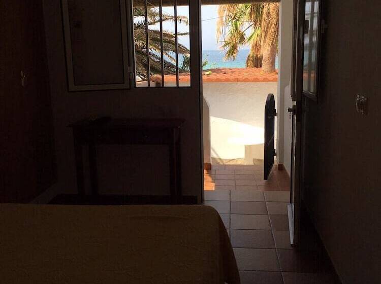 بنسيون Hostal Restaurante Casa Ríos