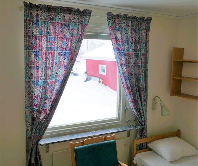 Sopperogården   Hostel