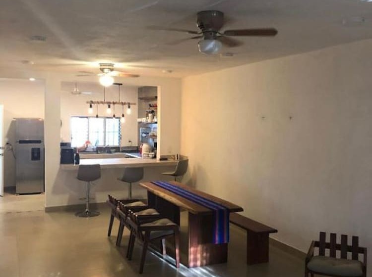 تختخواب و صبحانه Casa Bizu