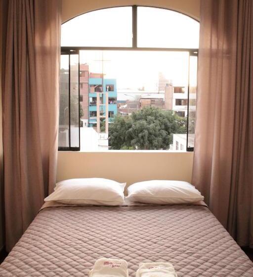 تختخواب و صبحانه Hospedaje Turístico Peruvian Wasi