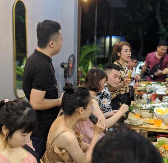 تختخواب و صبحانه ᴛᴀᴍ ᴄᴏᴄ ᴄᴏᴄᴏᴏɴ ʜᴏᴍᴇsᴛᴀʏ