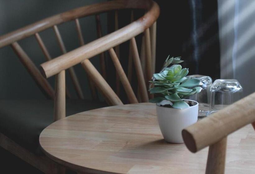 تختخواب و صبحانه ᴛᴀᴍ ᴄᴏᴄ ᴄᴏᴄᴏᴏɴ ʜᴏᴍᴇsᴛᴀʏ