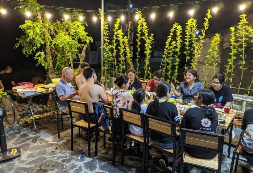 تختخواب و صبحانه ᴛᴀᴍ ᴄᴏᴄ ᴄᴏᴄᴏᴏɴ ʜᴏᴍᴇsᴛᴀʏ