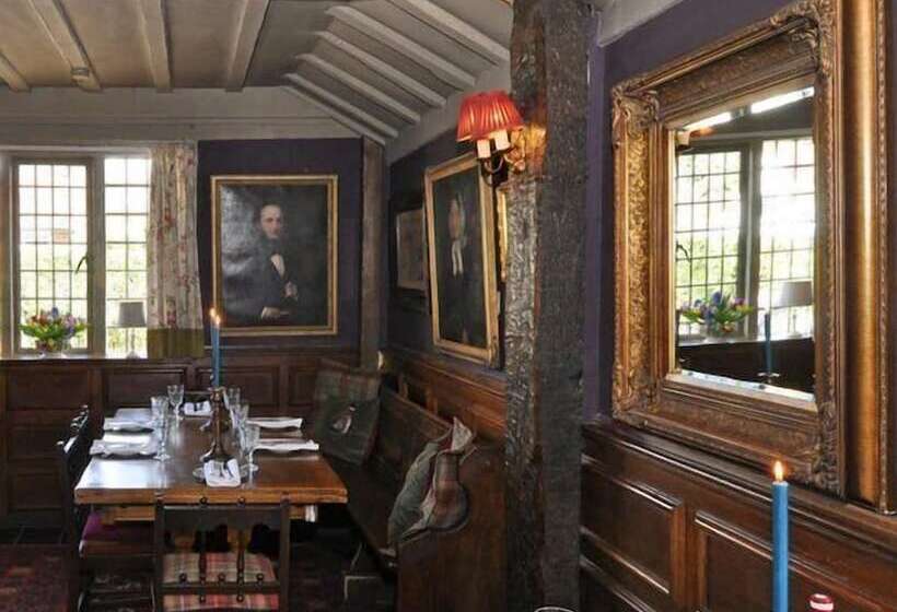 مبيت وإفطار The Bull At Benenden