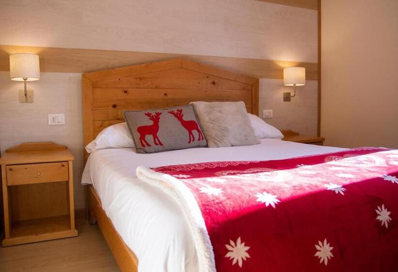 فندق Abete Bianco   Albergo Del Natale