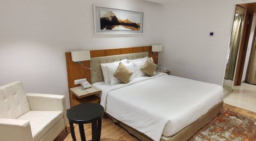 Отель Best Western Plus Tejvivaan