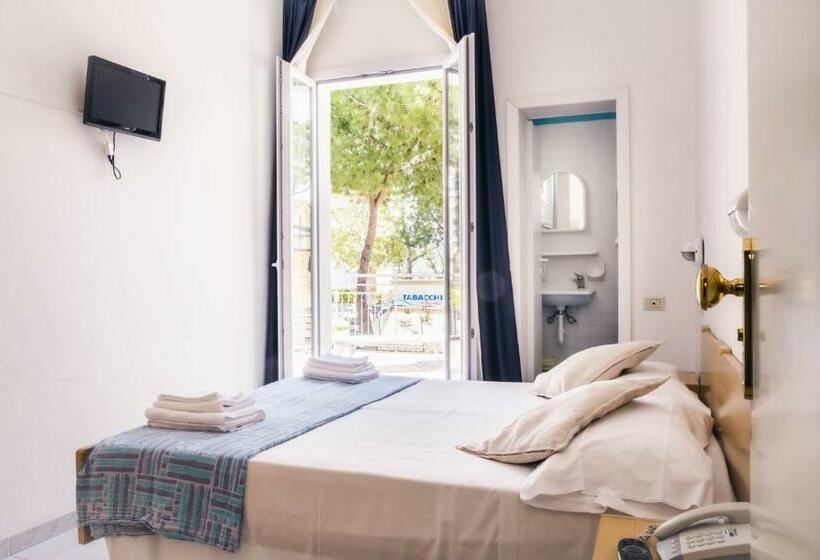 ホテル Bianca Orchidea In Pieno Centro Sul Mare