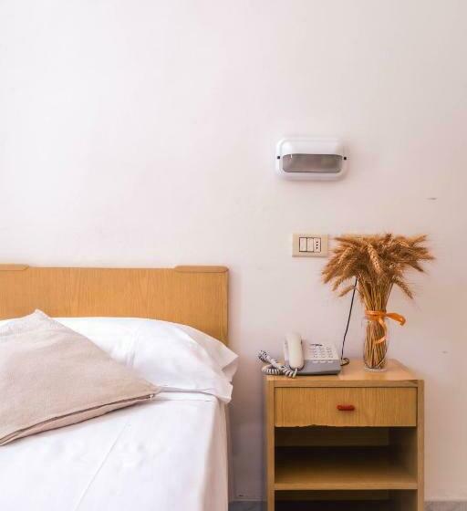 ホテル Bianca Orchidea In Pieno Centro Sul Mare