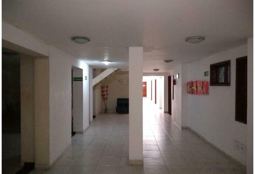 ホテル Casa Blanca Buga