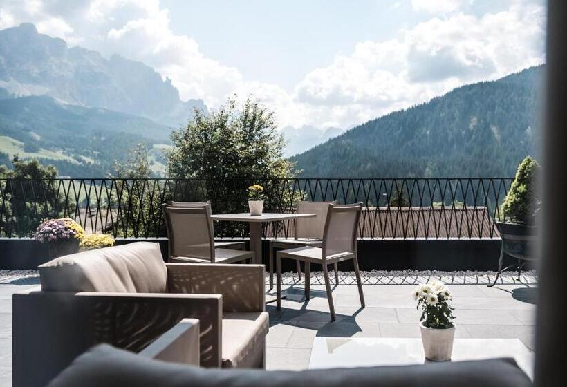 בית מלון כפרי Ciasa Tamá