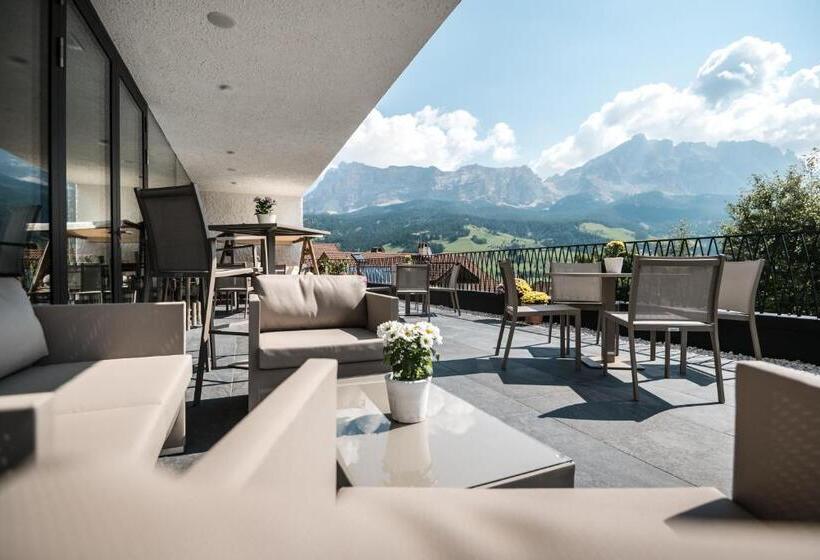 בית מלון כפרי Ciasa Tamá