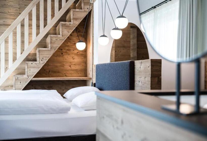 בית מלון כפרי Ciasa Tamá