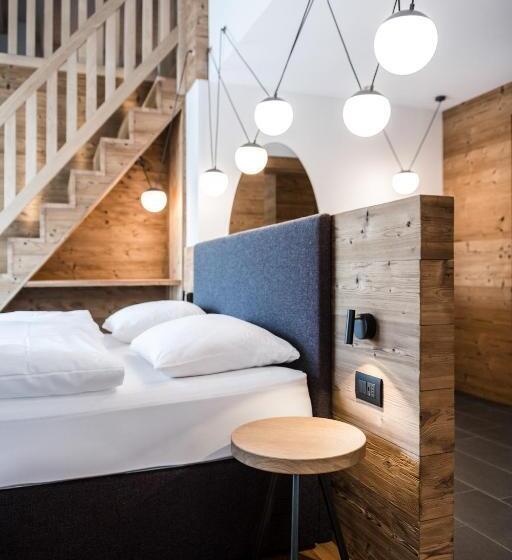 בית מלון כפרי Ciasa Tamá