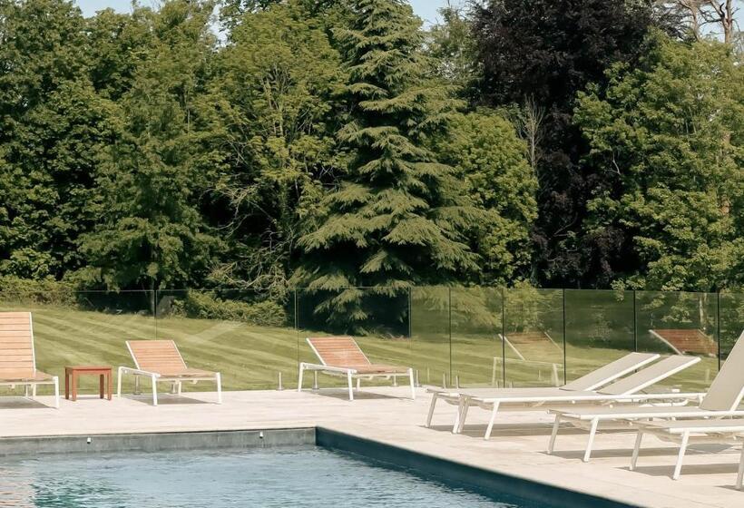 Отель Hôtel Demeures De Campagne Domaine De Maffliers   Paris Val D Oise